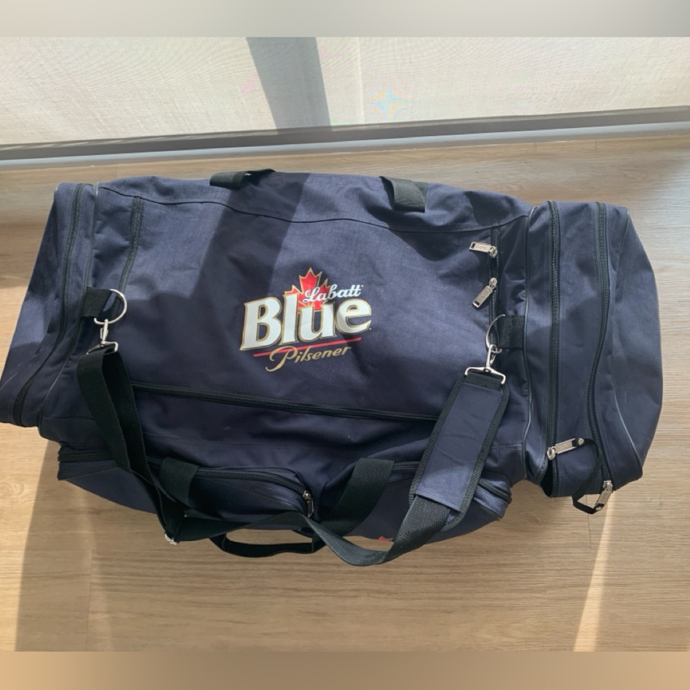 Labatt Blue Large Duffel Gym Hockey Sports Gear Bag